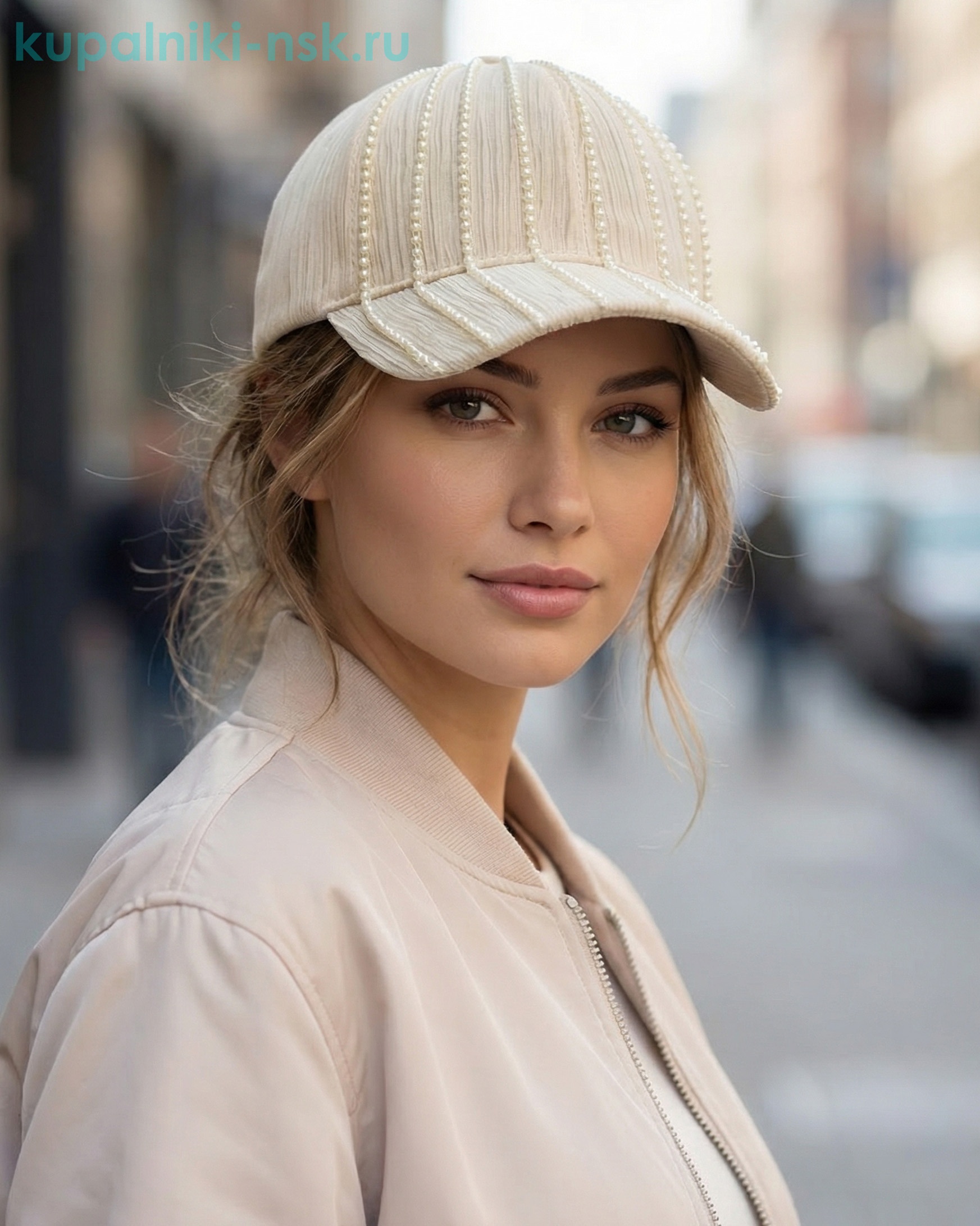 B88 Бейсболка женская (56-58)